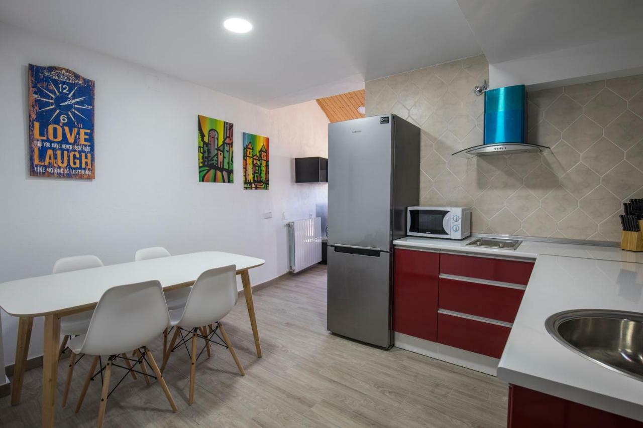 Apartamentos Cáceres Turístico Exterior foto
