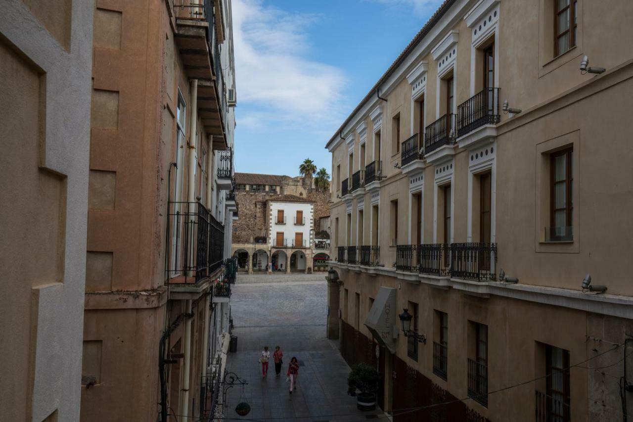 Apartamentos Cáceres Turístico Exterior foto